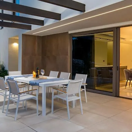 Modern Luxury Olive *